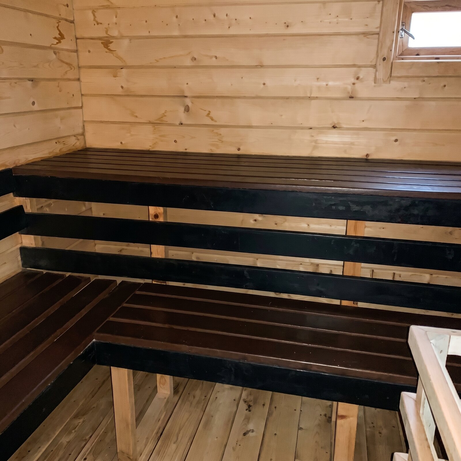 Баня из минибруса 6×2.5м в Краснодаре — фото 11